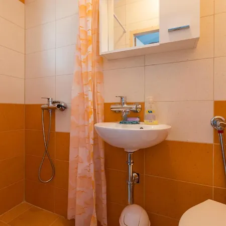 In 41207 Apartment *