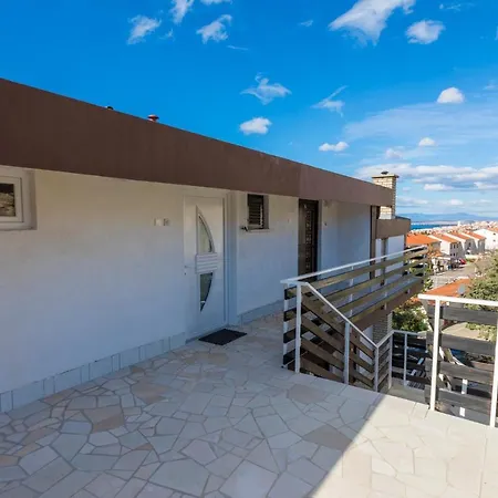 In 41207 Apartament *