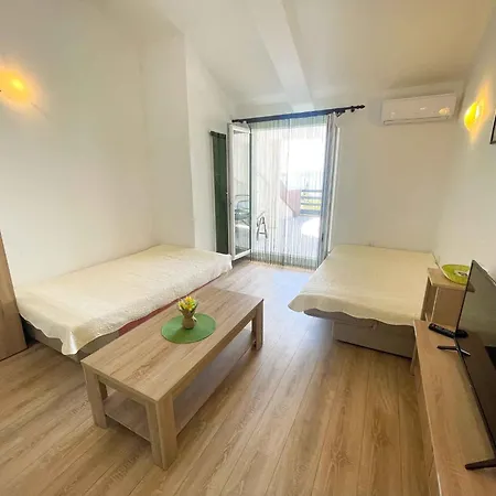 Appartement In 41207 Crikvenica